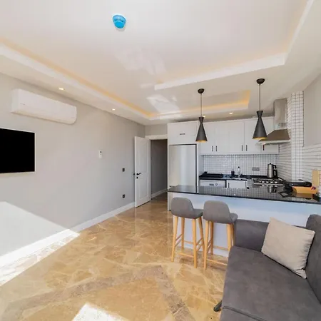Apartmán Fully Furnished Flat With Sea View In Antalya *